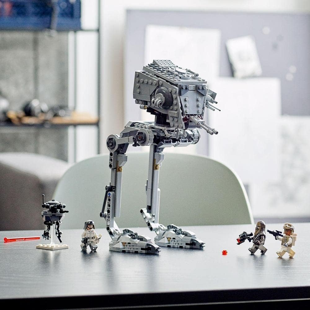 LEGO 75322 Star Wars AT-ST auf Hoth mit Figuren von Chewbacca und Droide, Sammelspielzeug aus Das Im