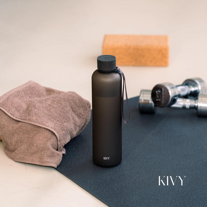 KIVY Tritan Trinkflasche 1l - Kohlensäure geeignet, Auslaufsicher, Bruchsicher, Federleicht - Trinkf