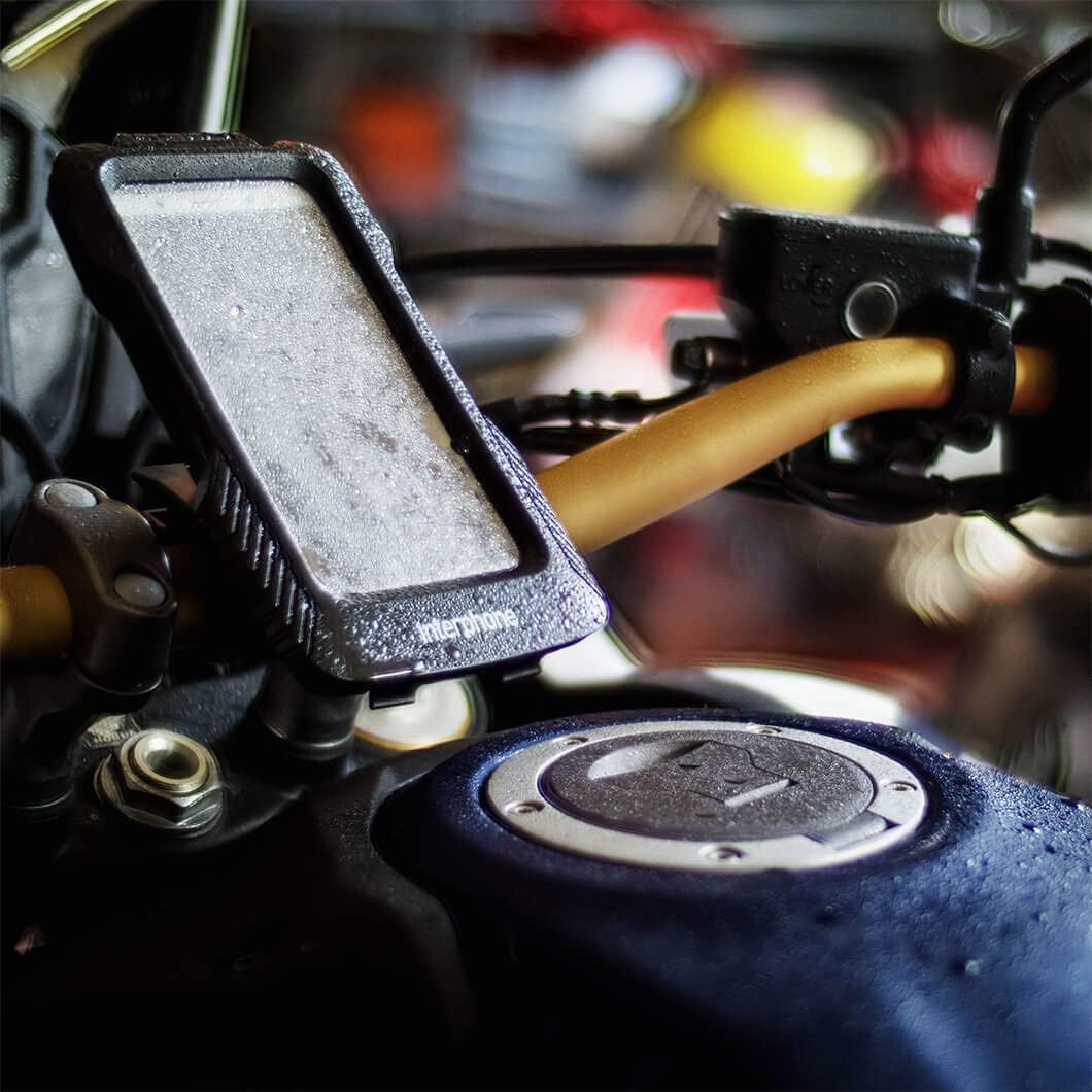 Cellularline Schutzhülle mit Halterung für Samsung Galaxy S8 - SMGALAXYS8