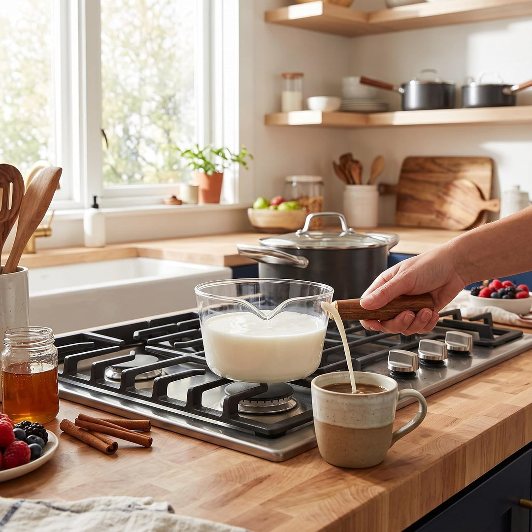 Stielkasserolle, Glas Milchtopf mit Holzgriff Kochtopf Stieltopf Nudeltopf mit V-förmige Tülle Sauce