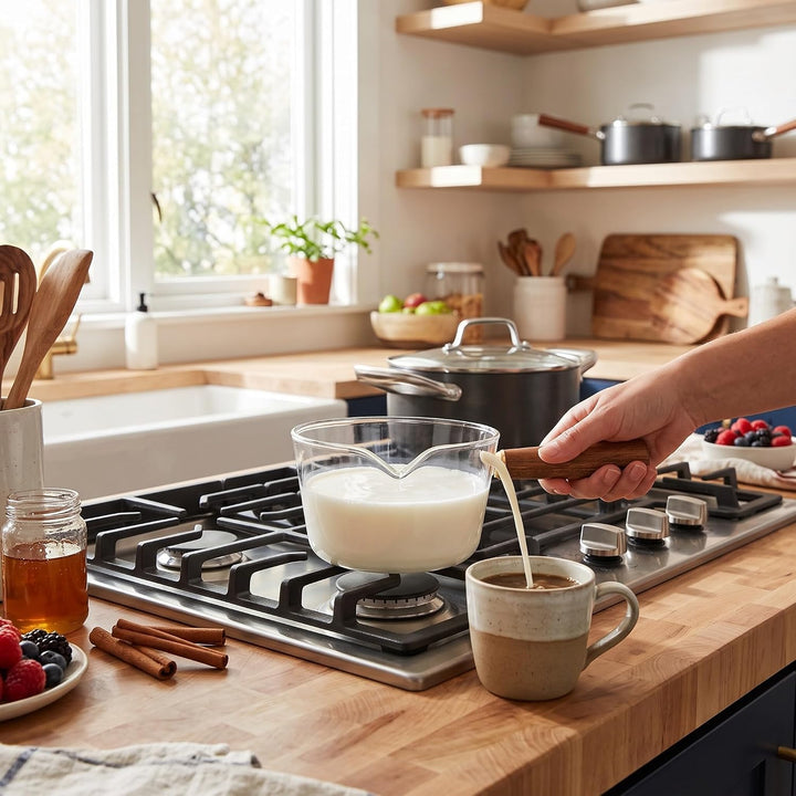 Stielkasserolle, Glas Milchtopf mit Holzgriff Kochtopf Stieltopf Nudeltopf mit V-förmige Tülle Sauce