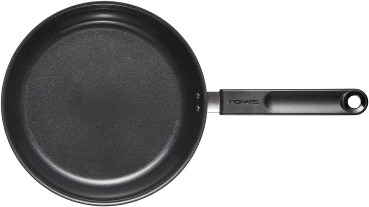 Fiskars Bratpfanne, Ø 24 cm, Beschichtete Pfanne, Für alle Kochfelder geeignet, Recycelter Edelstahl