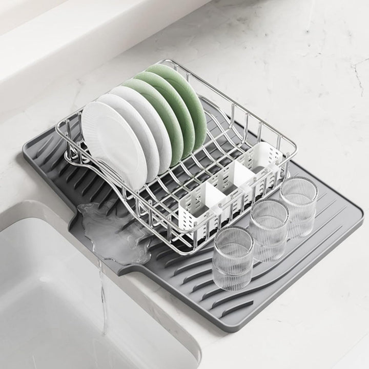 Premium Silikon Geschirr-Trockenmatte mit Gefälle-Design – Rutschfest, Hitzebeständig (bis 230°C), S