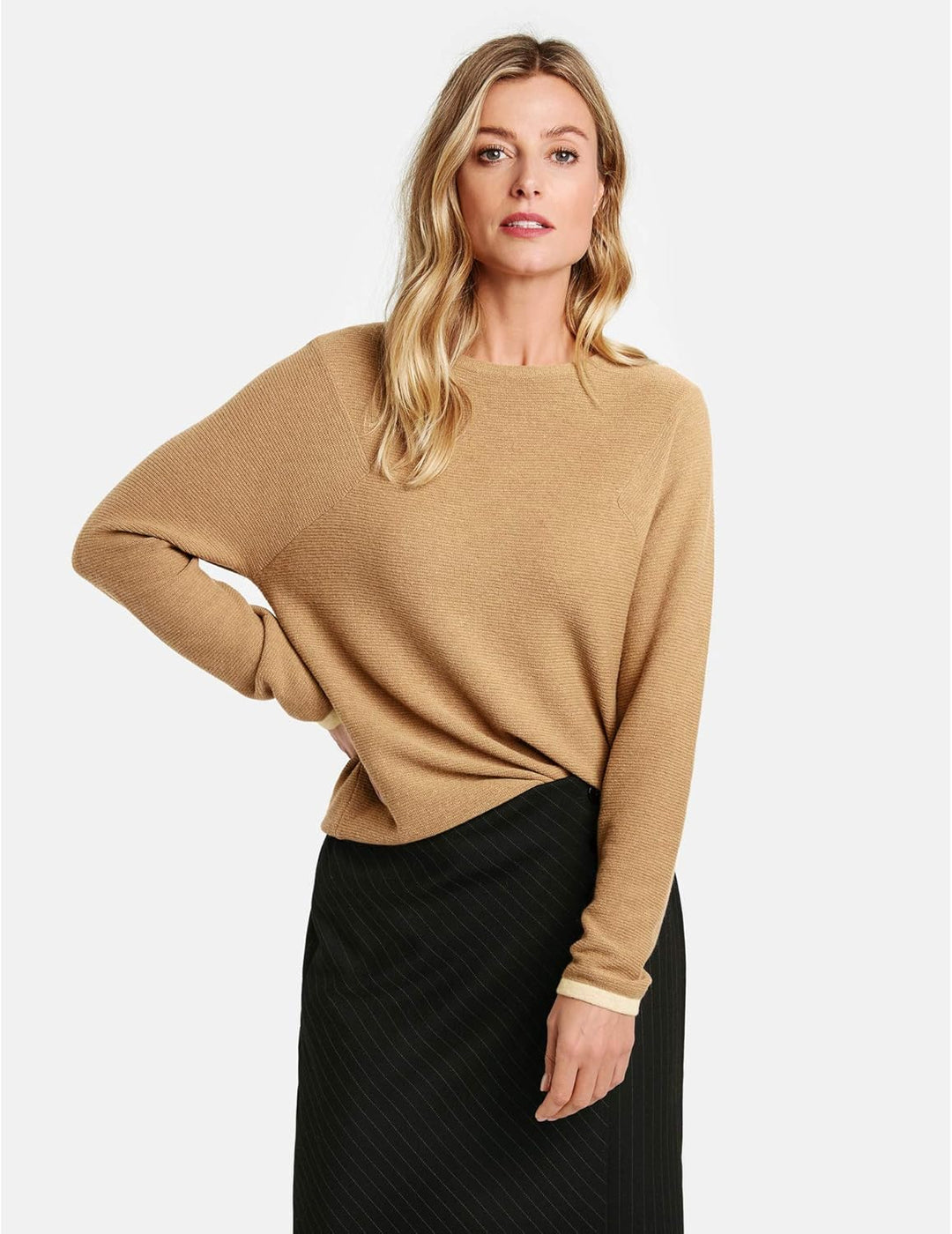 Gerry Weber Damen Pullover Mit Wolle Und Kaschmir Figurumspielend, Leicht Ausgestellt Camel-Melange