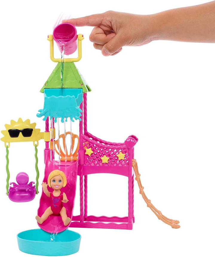 BARBIE Skipper Erste Jobs Puppe und Accessoires - Erste Arbeitswelterfahrung im Wasserpark mit echte