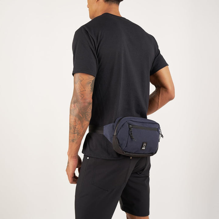 Chrome Industries Hüfttasche mit Reissverschluss, 2,4 Liter, Fog, 3 L 3 L Fog, 3 L Fog