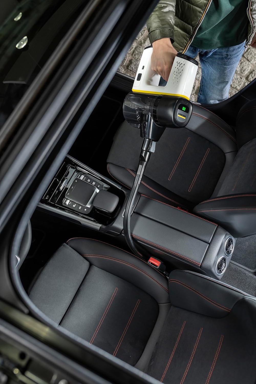 Kärcher Original Zubehör-Set für die Autoreinigung für Kärcher Akku-Staubsauger VC 4 bis 7, Schwarz