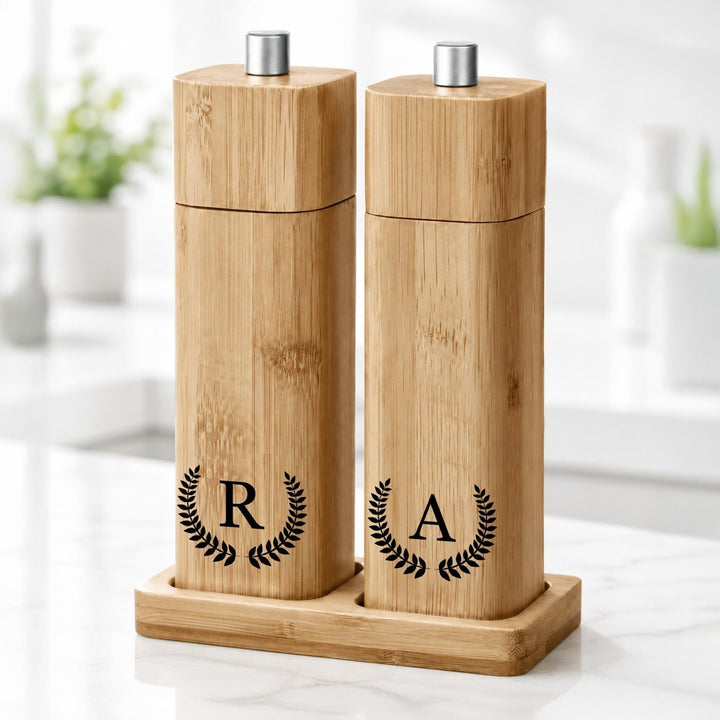 Maverton Bambus Salz und Pfeffermühle mit Aufdruck - Hochzeitsgeschenke für Brautpaar - personalisie