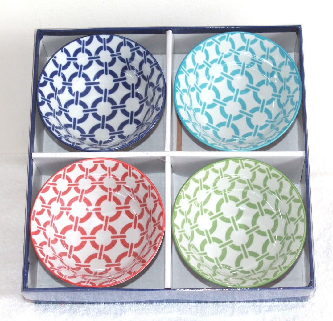 Japanische Teeschalen 4-er Set Porzellan, Retro Design Blumen, Nr. 052