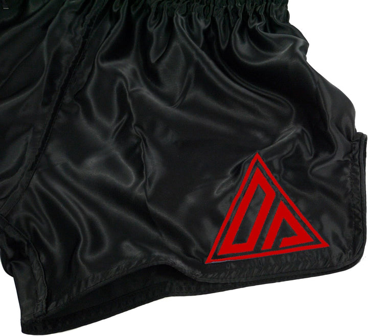 Dynamix Athletics Muay Thai Shorts Origin - Traditionelle klassische Thaibox Hose für Herren mit bre