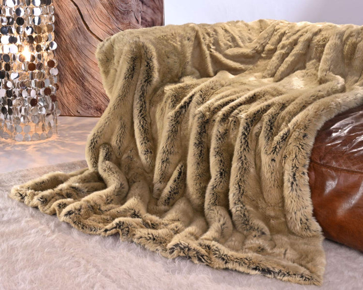 Wohnen & Accessoires GmbH & Co. KG Felldecke, Webpelzdecke Zobel Caramel 260x300 Felldecke 260x300cm