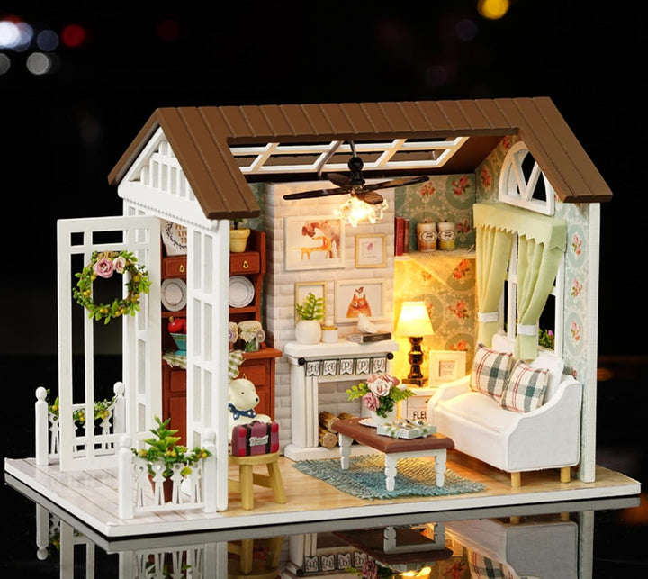 CUTEROOM DIY Puppenhaus aus Holz, Handcraft, Miniatur Kit-Salon, Modell und Möbel, Zeigen Fotos und