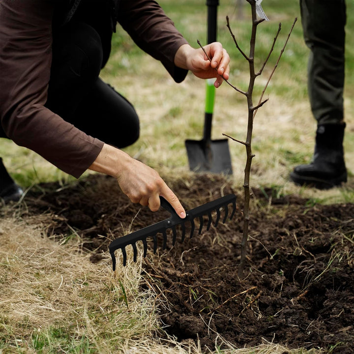 KADAX Gartenharke ohne Stiel, Gartenrechen aus Metall, Rasenrechen für Gartenpflege, Robuste Rasenha