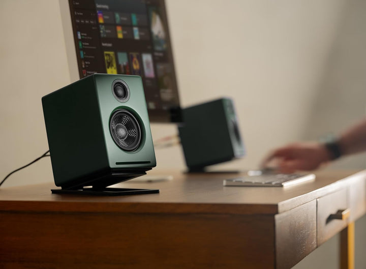 Audioengine A2 Plus Kabellose Bluetooth-Desktop-Lautsprecher – 60-W-Computerlautsprecher für Musik u