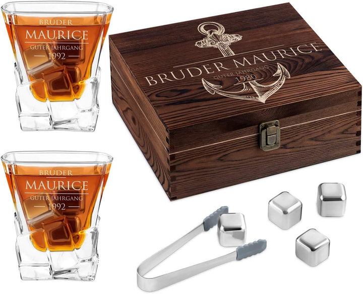 Maverton Whisky Steine Set - in Holzbox mit Gravur - 8 Eiswürfel + 2 Whisky Gläser + Zange + Samtbeu