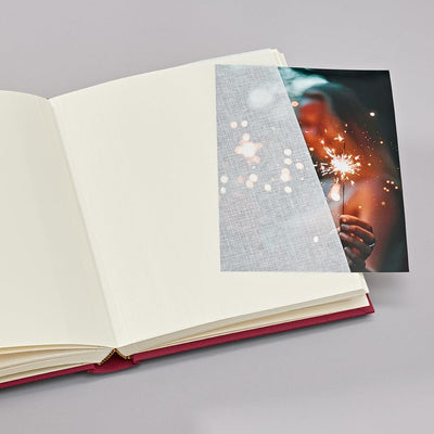 Semikolon 351006 Foto-Album Classic Medium – 21,6x25,5 cm – 80 Seiten cremefarben, für 160 Fotos – b
