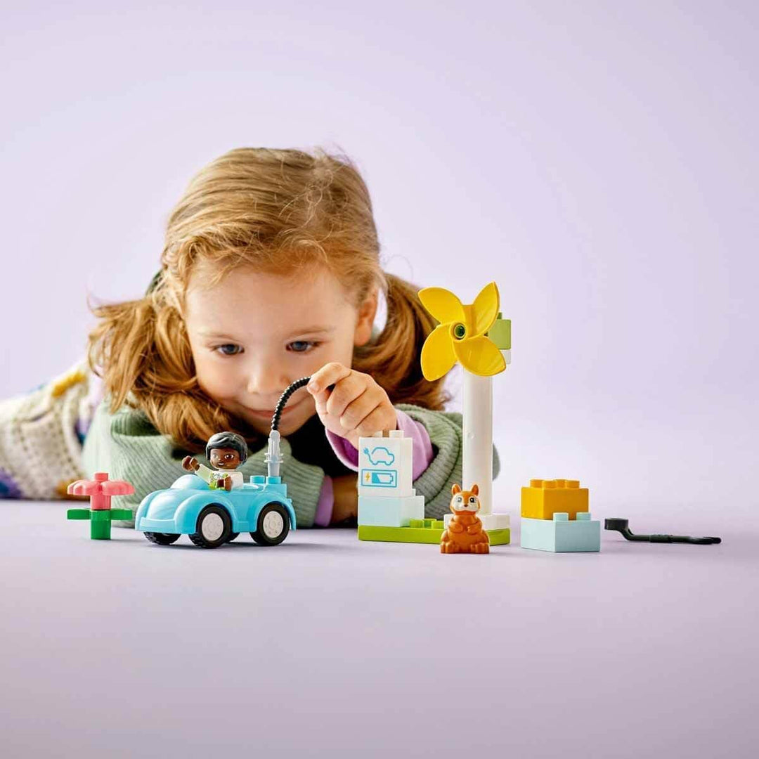 LEGO 10985 DUPLO Town Windrad und Elektroauto, Spielzeugauto-Lernspielzeug für Mädchen und Jungen ab