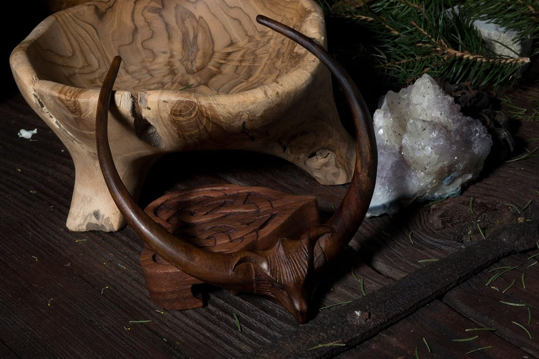 Windalf Keltischer Torques Aylan Ø 13 cm Drache Handarbeit aus Holz