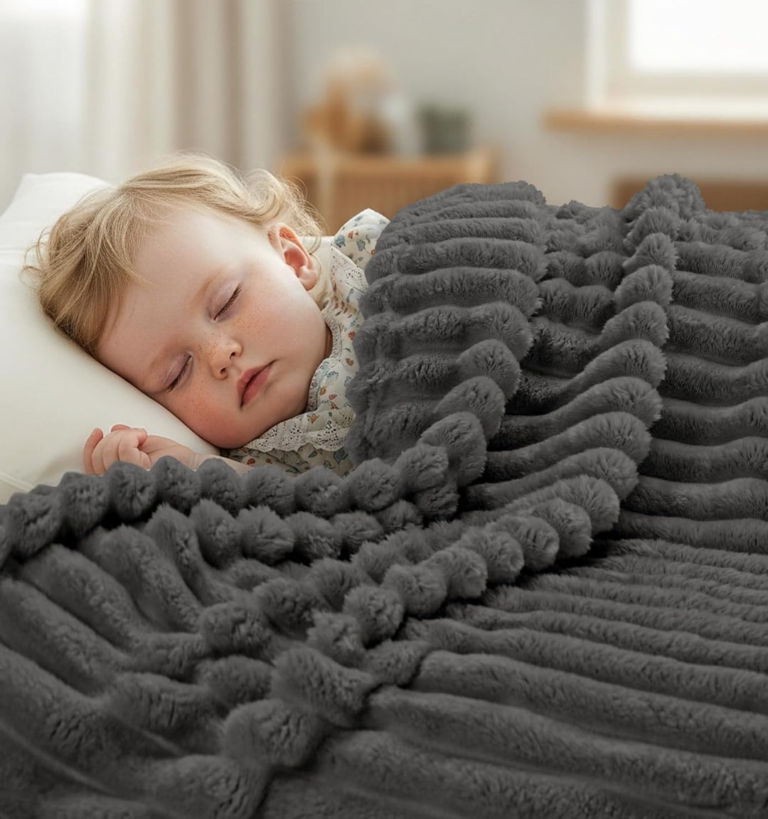 Utopia Bedding Streifen Kuscheldecke Flauschig [127x152 cm, Grau] Weiche, leichte und warme Fleecede