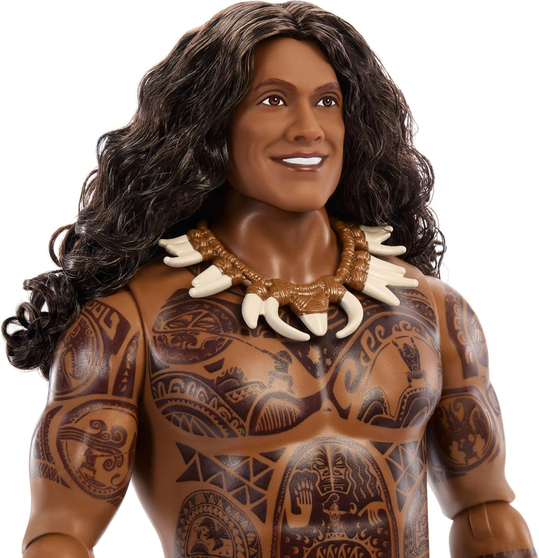 Mattel Disney Vaiana Maui-Puppe mit Abnehmbarer Kleidung, lockigen Haaren, Angelhaken und 3 Zubehör