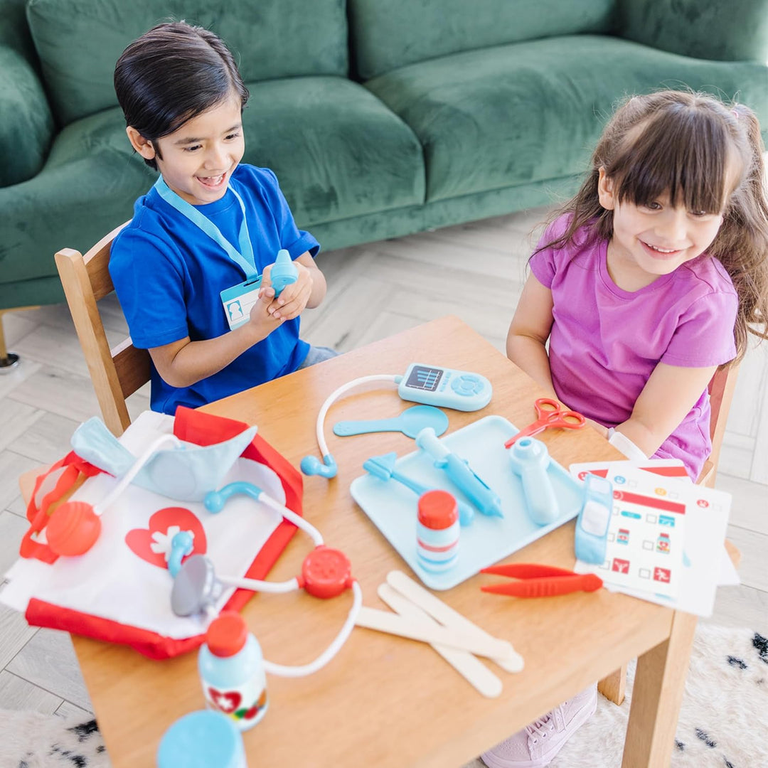 Melissa & Doug Kinder Arzt Set Lernspielzeug für Mädchen & Jungen ab 3 J. | Arzt-Set für 3-jährige M