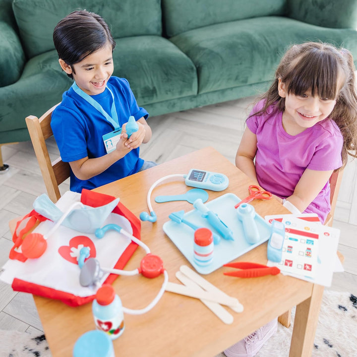 Melissa & Doug Kinder Arzt Set Lernspielzeug für Mädchen & Jungen ab 3 J. | Arzt-Set für 3-jährige M