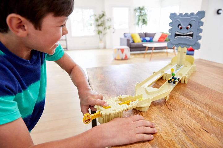 Hot Wheels Mario Kart Trackset - Ruinen-Bahn mit Mario Die-Cast-Kart für Kinder ab 5 Jahren, stunden