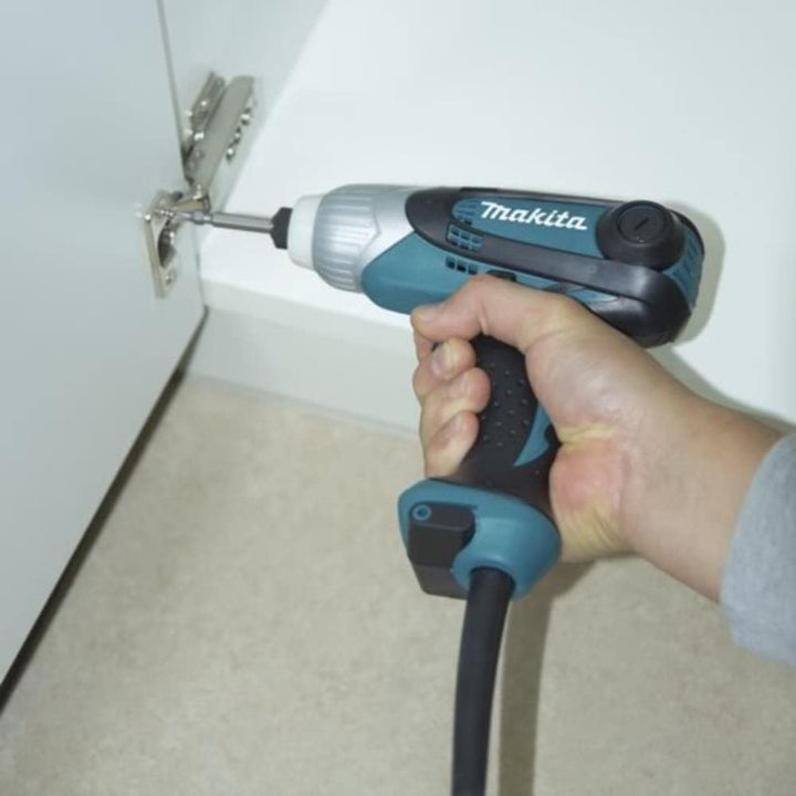 Makita TD0101F Schlagschrauber 1/4" Innensechskant, Schwarz, Blau