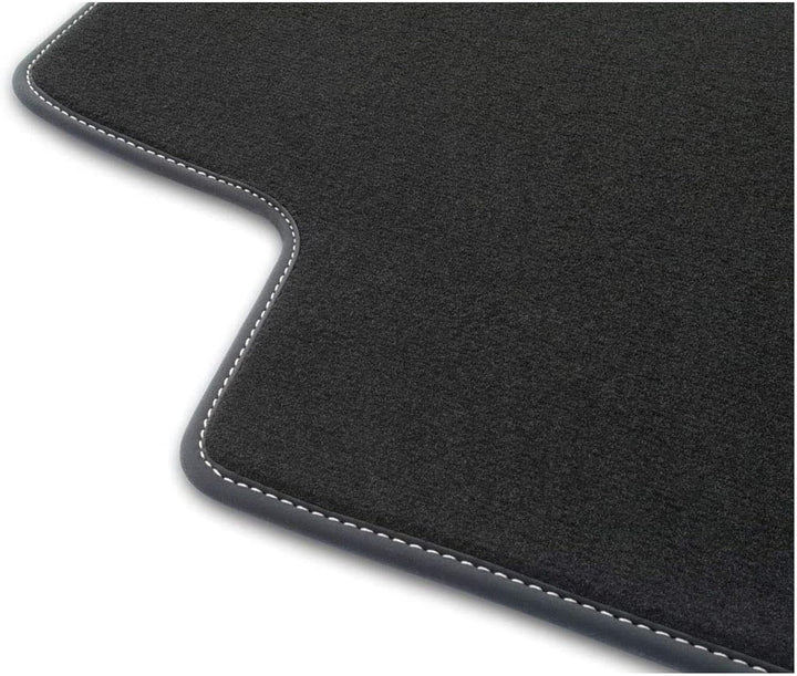 M MOTOS Velours Premium fussmatten Auto kompatibel mit Audi Q3 I 2011-2018 - Premium, Matt, Weiss fu