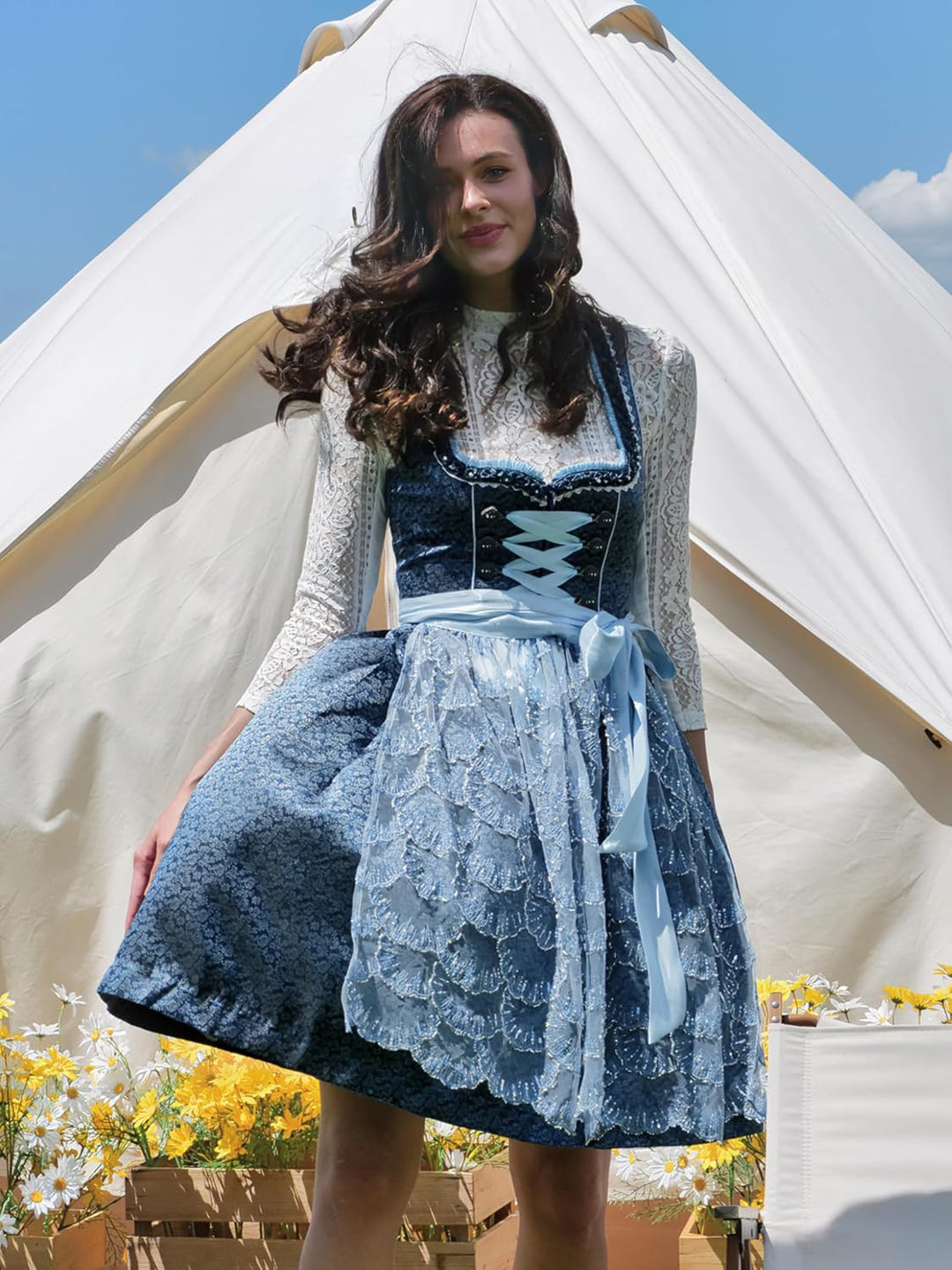 Dirndlparty Dirndl Blau, Damen Midi Mittellang Dirndl 60cm mit Rosenmuster und Pailletten Spitzensch