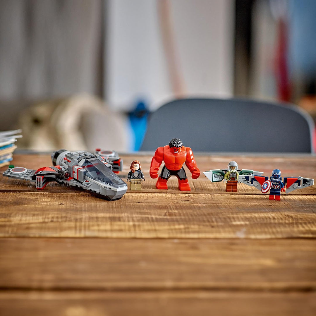LEGO Marvel Showdown zwischen Captain America und Red Hulk, Geschenk für Kinder, Set mit baubarem Je