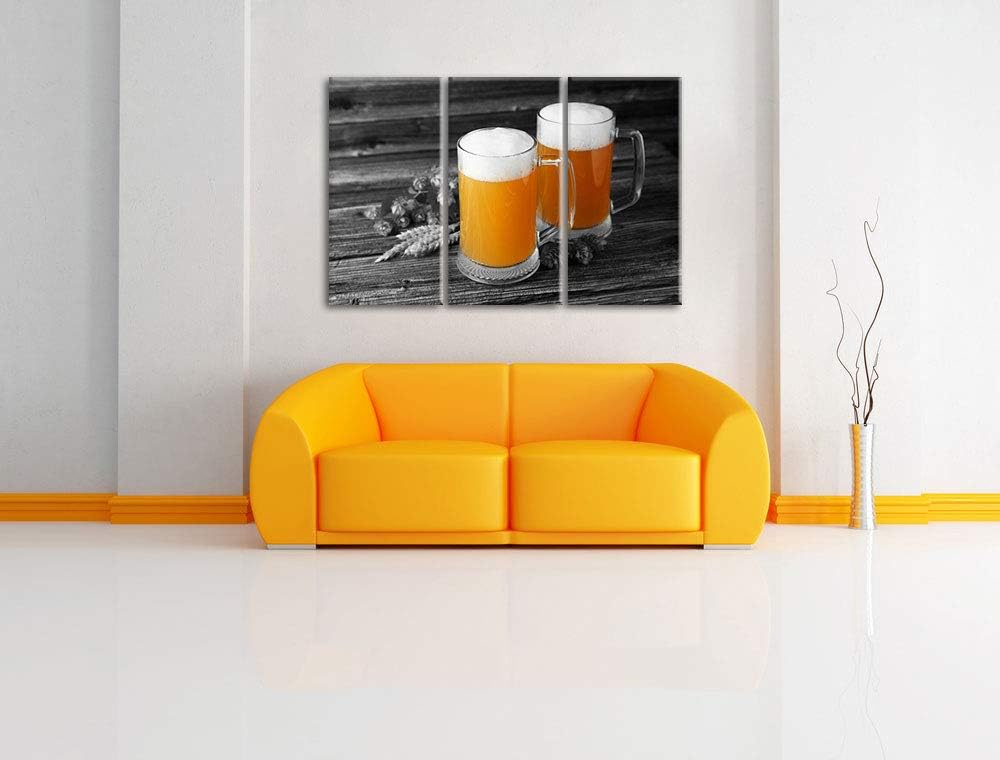 Zwei Biergläser Hefeweizen mit Hopfen auf Holztisch schwarz/weiss 3-Teiler Leinwandbild 120x80 Bild