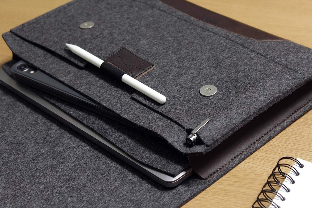 Pack &amp; Smooch 16" Laptophülle, Laptoptasche, MacBook Tasche -CORRIEDALE L -100% Merino Wollfilz, Pfl