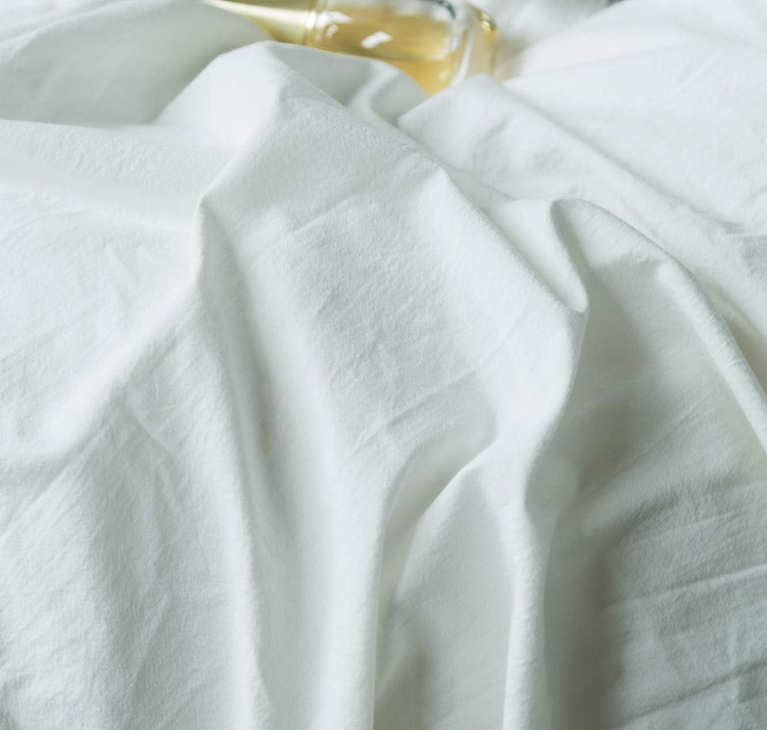Lanqinglv Bettwäsche 155x220cm Weiss Weiss mit Rüschen,aus 100% Weiche Microfaser - Unifarben Bettbe