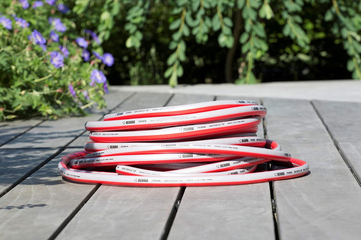 REHAU Premium-Gartenschlauch QUATTROFLEX TOP 1/2 Zoll 50m: sehr flexibel, kein verdrehen, extrem dru