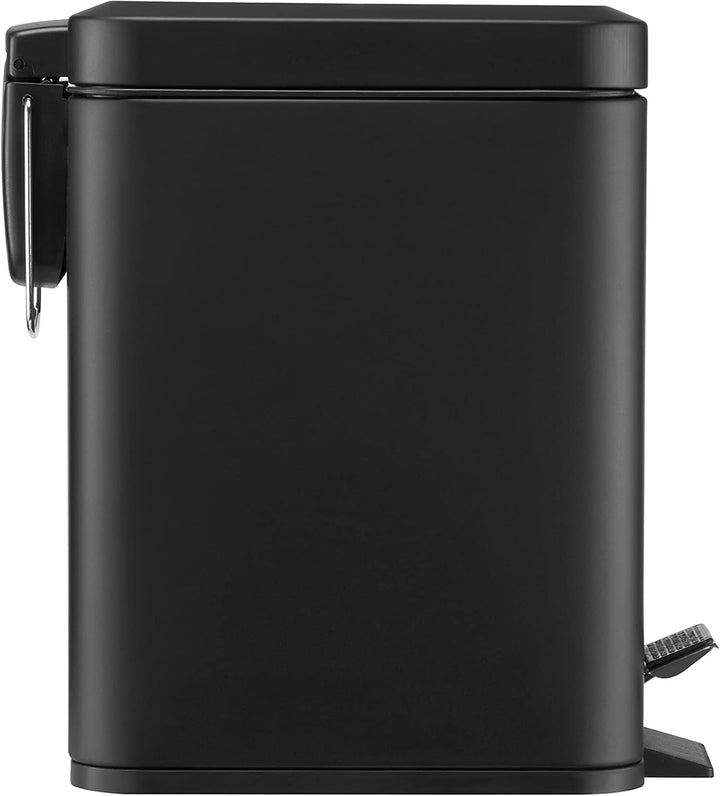 BLACK+DECKER BXBN0007E Treteimer mit sanft schliessendem Deckel, Edelstahl, 30 x 14 x 29 cm, 5 l, Sc