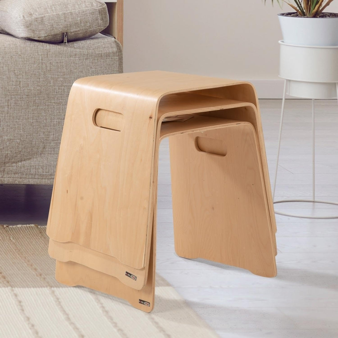 Home4You Sitzhocker - Stapelbar - Belastbar bis 80 kg - 47 x 45 x 42 cm - Braun - Birkenholz - Stape