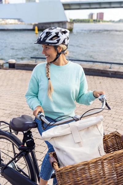 ABUS Stadthelm Aduro 2.0 - Allround-Fahrradhelm mit Licht - in sportivem Design für den Stadtverkehr