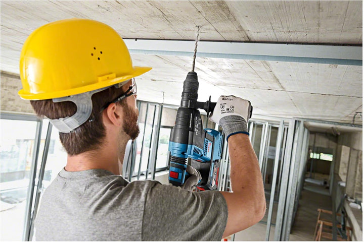 Bosch Professional 18V System Akku Bohrhammer GBH 18V-26 F (inkl. Zusatzhandgriff, Tiefenanschlag, M
