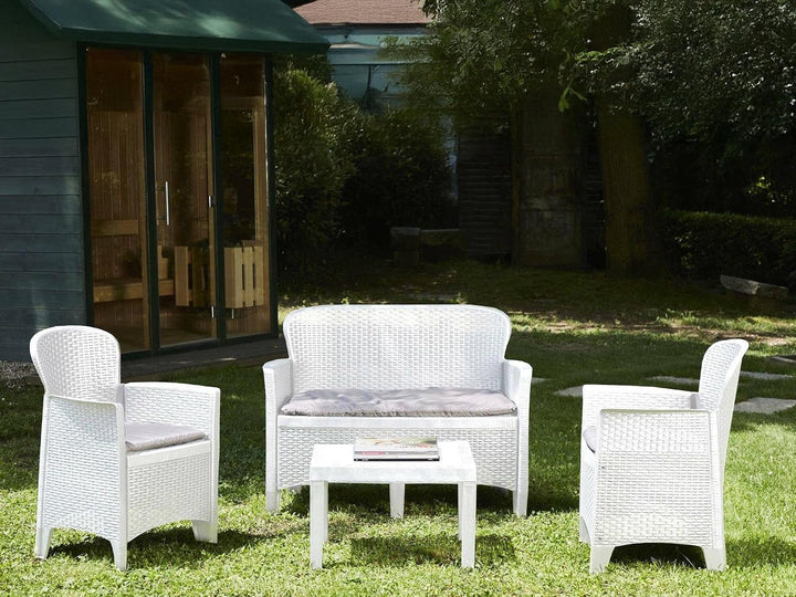 Dmora - Outdoor-Lounge-Set Ostuni, Gartengarnitur mit 2 Sesseln, 1 Sofa und 1 Couchtisch, Sitzecke i