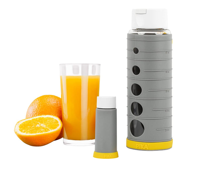 PIKA - Vakuumflasche für Obst und Gemüsesäfte - 600 ml - Glas und Schutz aus Silikon - Hält 3x länge