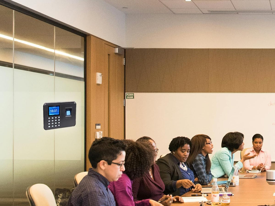 Einstempeln in Der Maschine, Zeiterfassung, Stechuhr mit Fingerabdruck und Passwort, Mitarbeiter-Zei