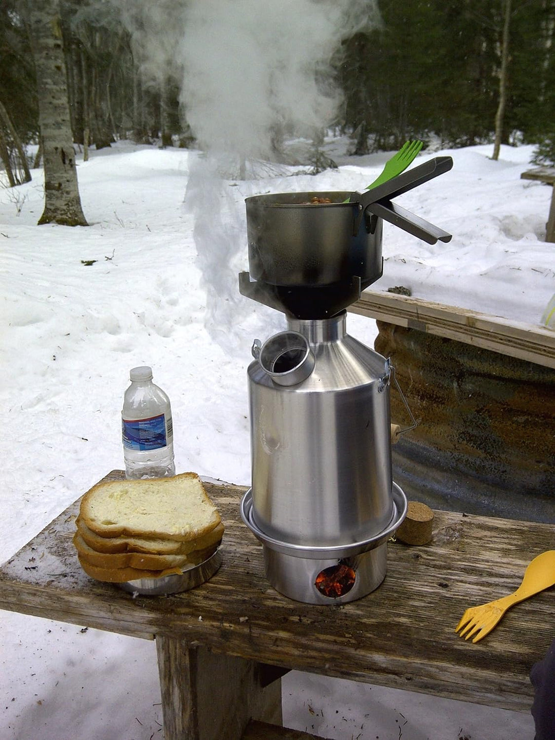 Kelly Kettle - Base Camp Wasserkocher aus aluminium - komplettes Camping & Ofen Set leichter Holzofe