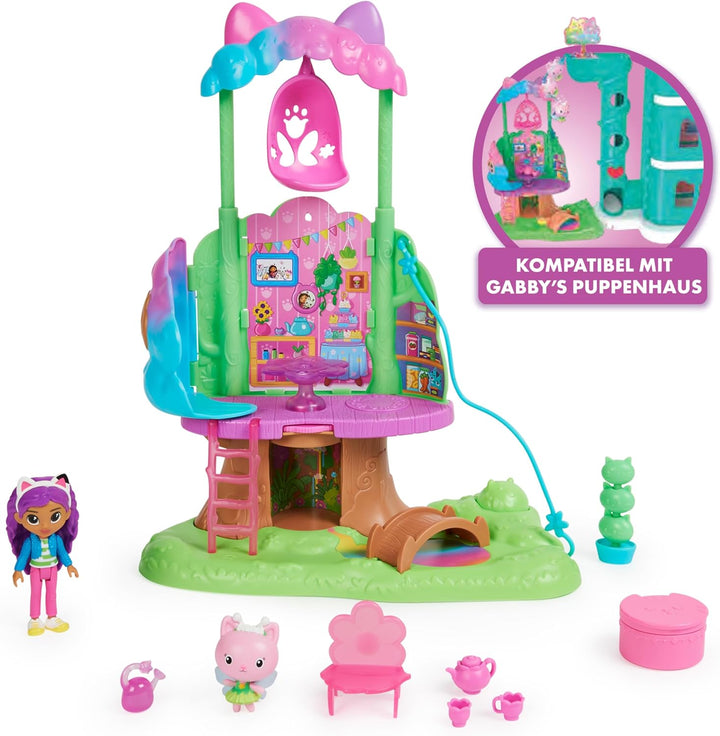 Gabby‘s Dollhouse, Kitty Fees Garten Spielset, verwandelbares Baumhaus mit Lichtern, Gabby & Katzen
