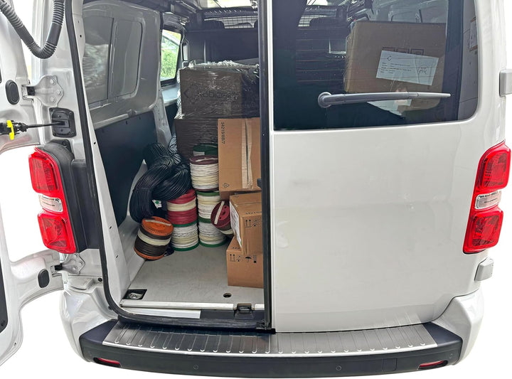 RECAMBO Ladekantenschutz Edelstahl matt gebürstet mit Textur - kompatibel für Toyota ProAce - BJ ab