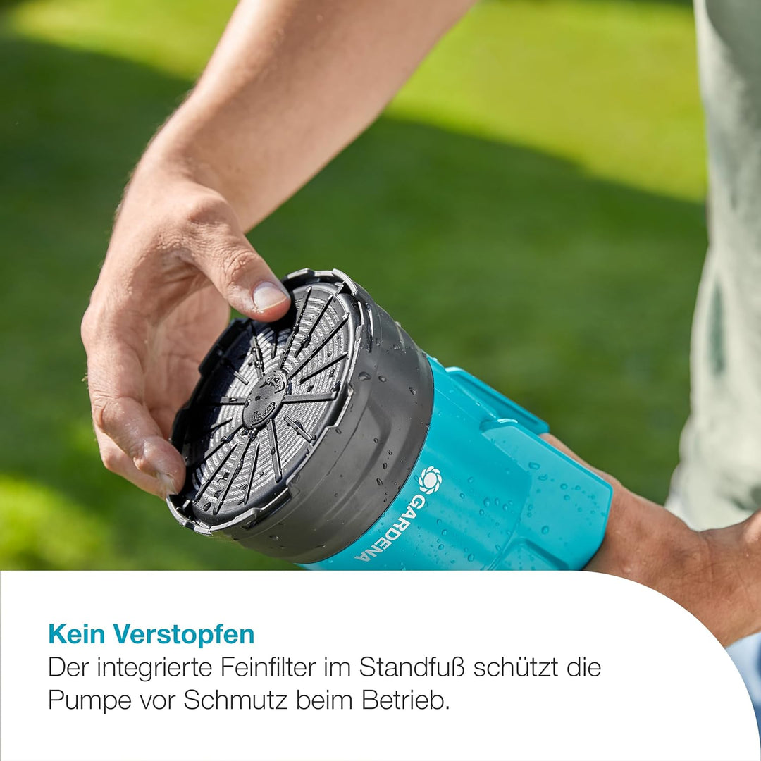 Gardena Akku-Klarwasser-Tauchpumpe 2000/2 18V P4A Ready-To-Use Set: Flachsaugende Akku-Tauchpumpe, i