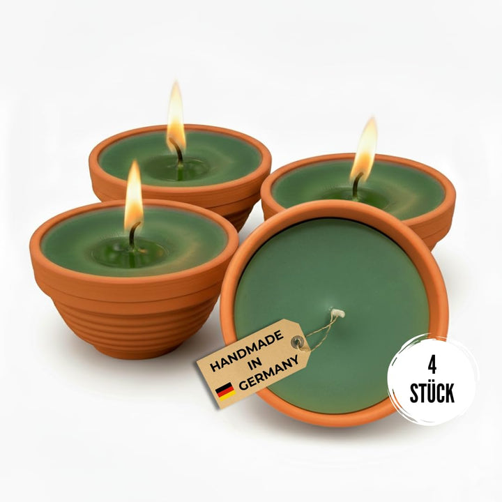Lavalis 4x kleine Outdoor Kerzen, handbefüllte Terrakotta Kerzen aus recyceltem Wachs, 15h Brenndaue