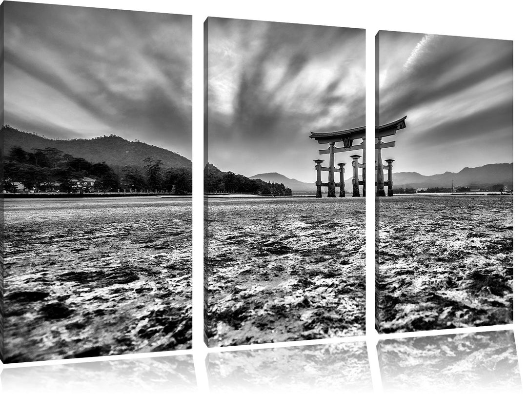 Pixxprint Monocrome, Torii in Hiroshima Japan 3-Teiler Leinwandbild 120x80 Bild auf Leinwand