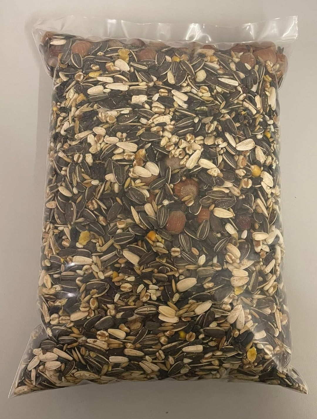 Eichhörnchen Futter 1.8 kg Nachfüllpack artgerechtes Wildtierfutter ganzjährige Futtermischung - Nac