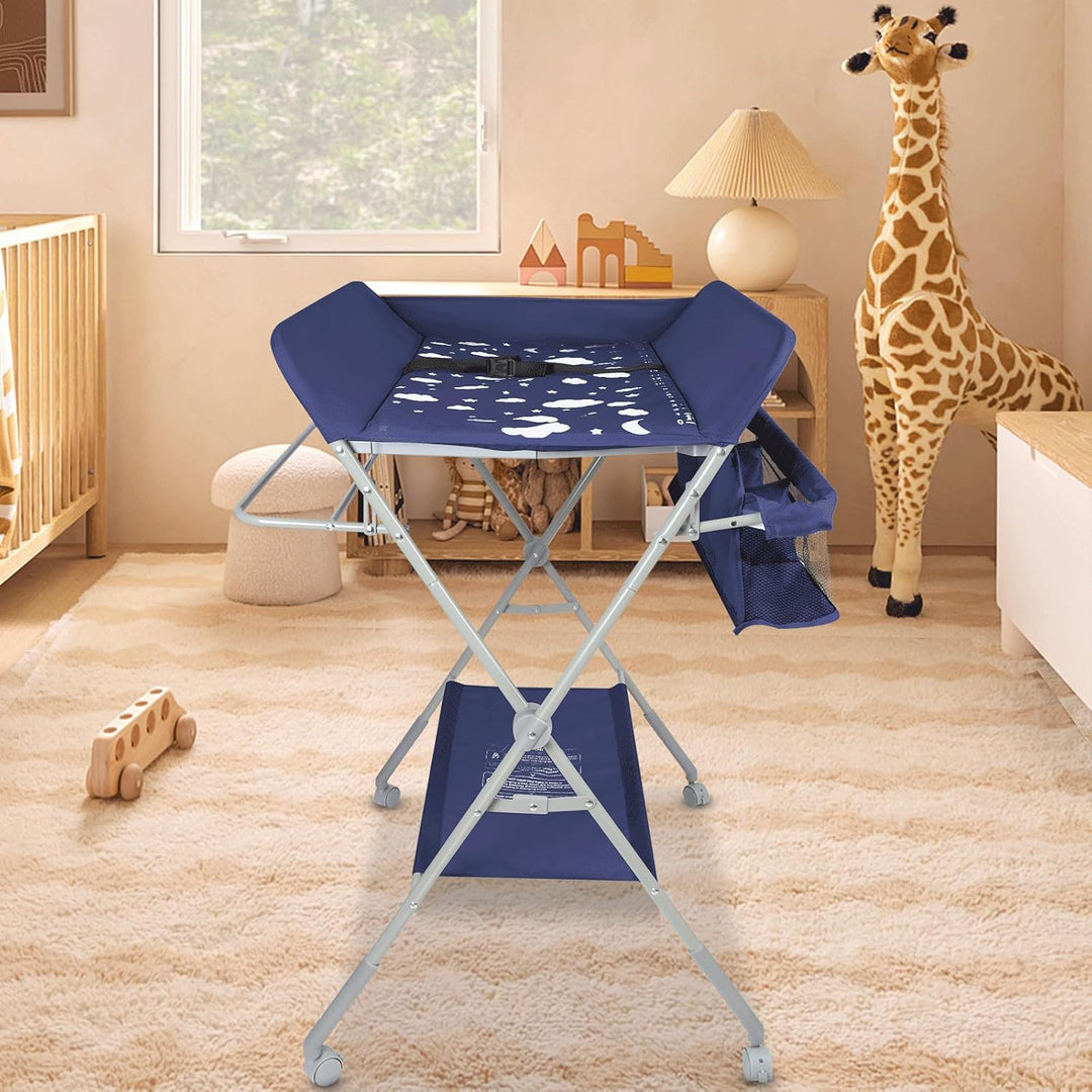 Baby Wickelkombi - klappbare Wickelkommode, mobiler Wickeltisch mit Wickelauflage, Sicherheitsgurt u